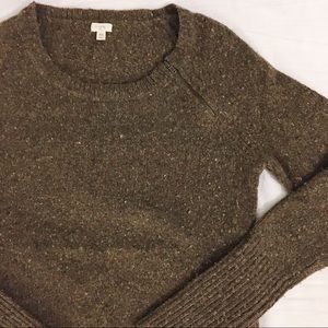 Lambs wool zip sweater